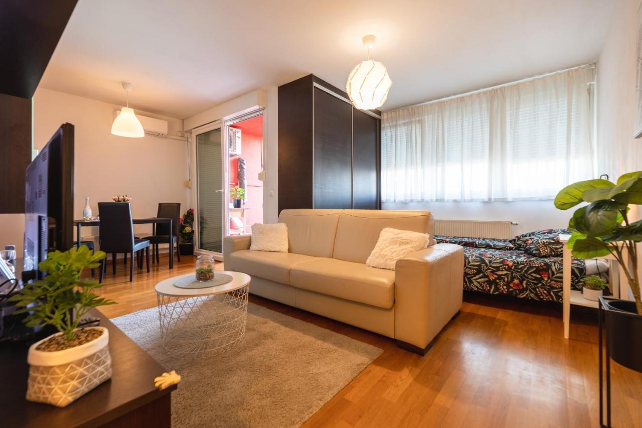 Flexible Selfcheckins 29 - Zagreb - Garage - Loggia - New - Apartments Repinc Экстерьер фото